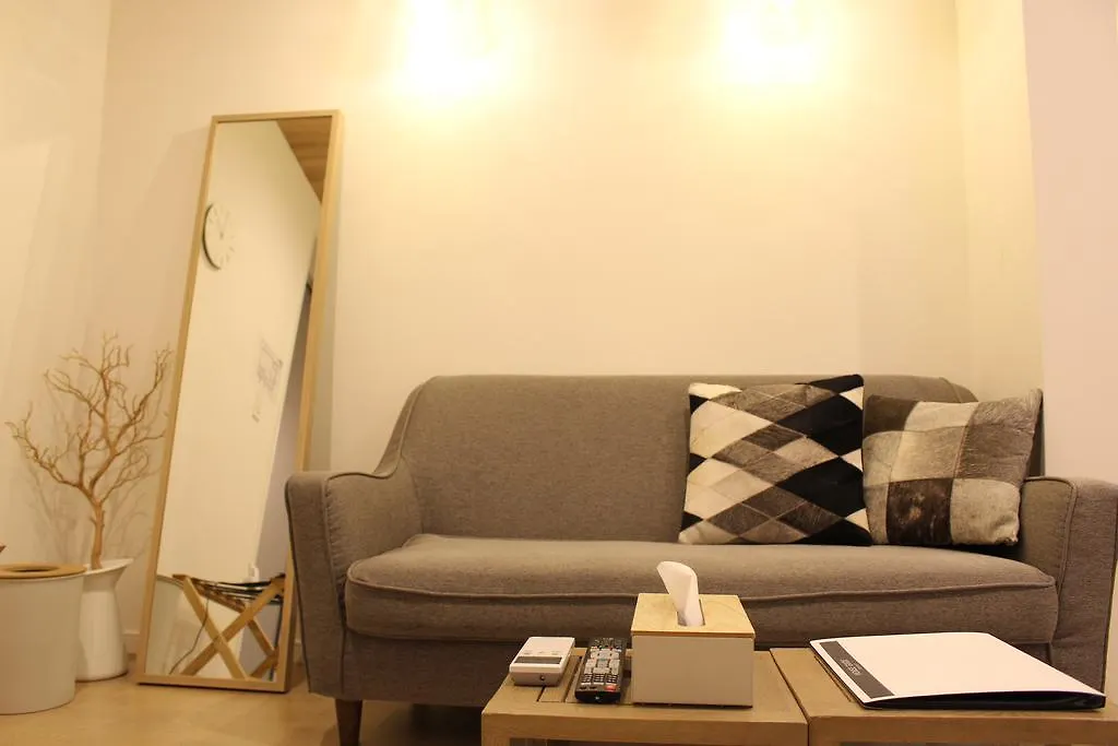 The Neighbors Hotel Osaka Guest house